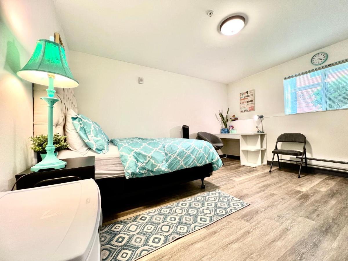 סיאטל Private Room With Shared Bathroom On The 1St Floor 10 Minutes Walk To University Of Washington מראה חיצוני תמונה